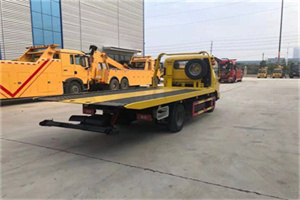 广丰非事故拖车