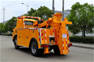 广丰高速路拖车费